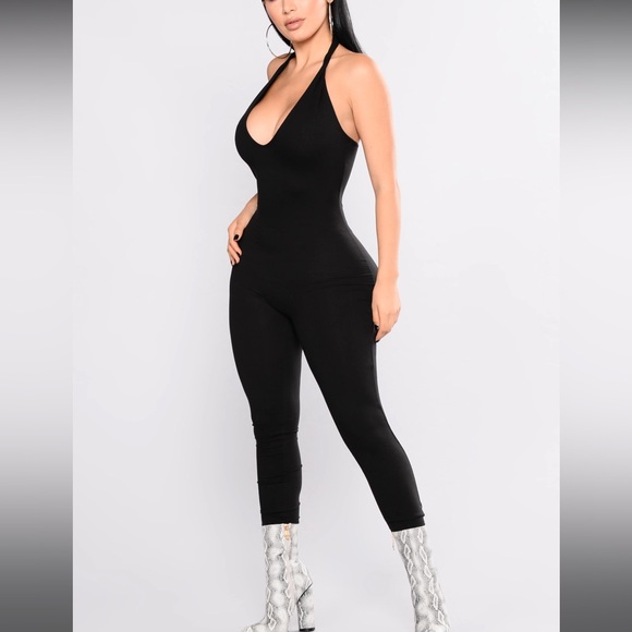 Fashion Nova Pants - Fashion nova black halter jumpsuit